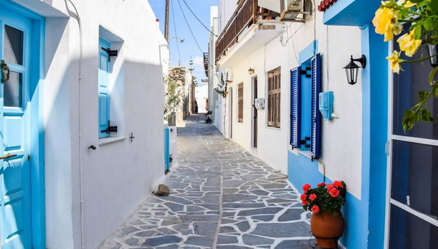 Degustación de comida y vino en el casco antiguo de Naxos - Recorrido privado a pie - Foto 4